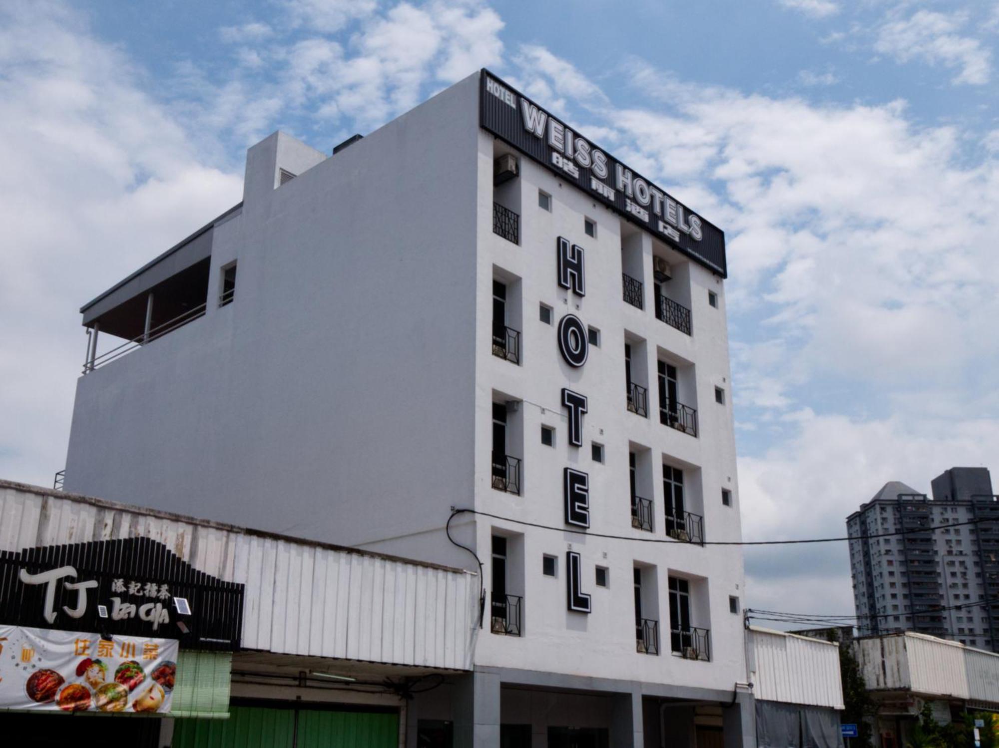Weiss Hotels Kepong Baru Kampong Jawa Tengah Bagian luar foto