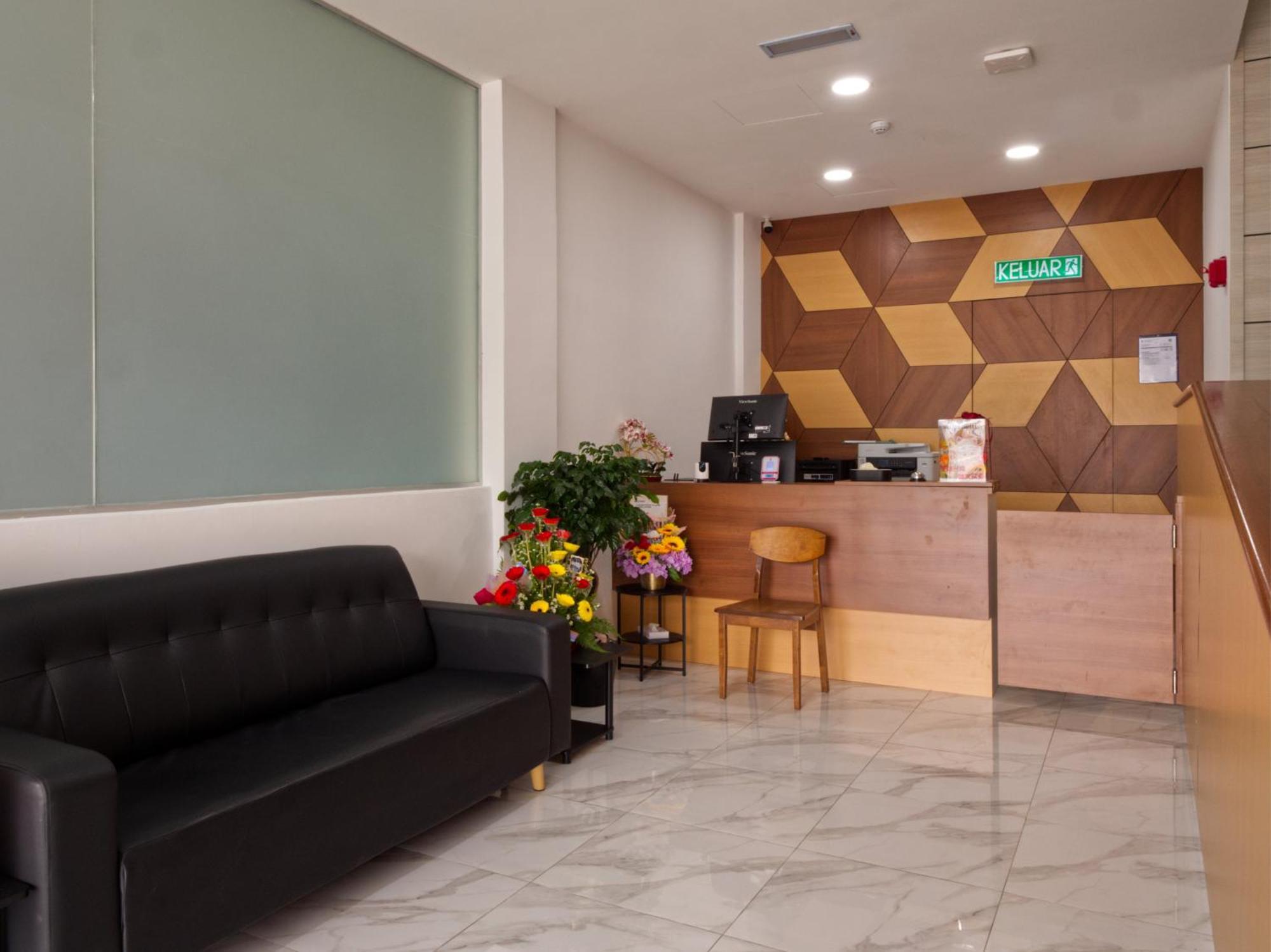 Weiss Hotels Kepong Baru Kampong Jawa Tengah Bagian luar foto