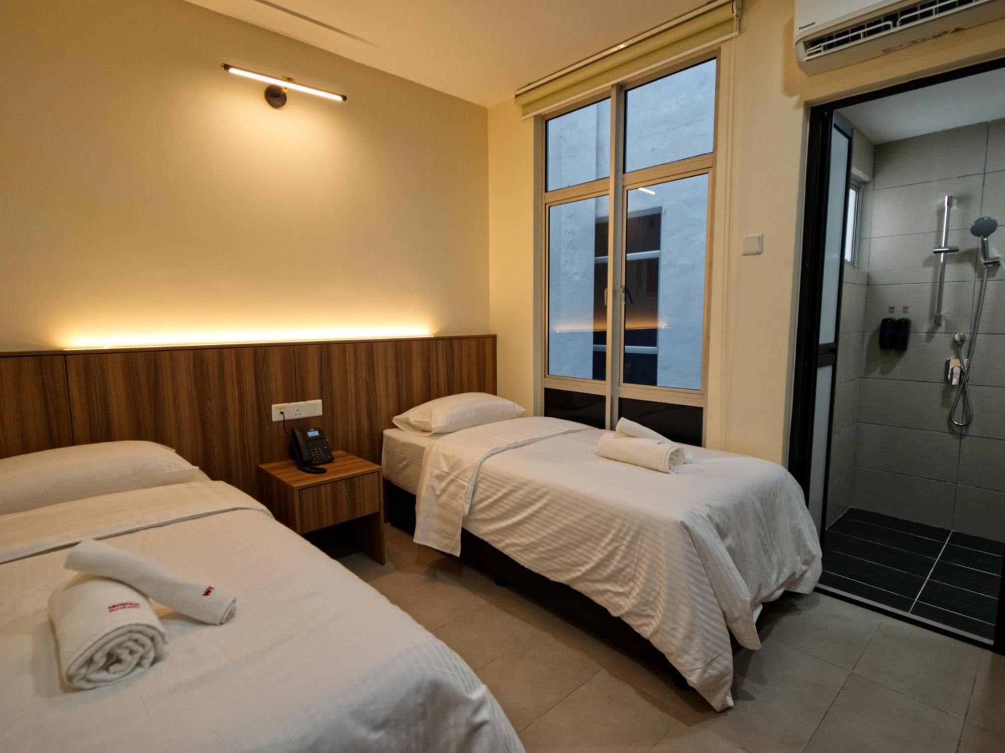 Weiss Hotels Kepong Baru Kampong Jawa Tengah Bagian luar foto